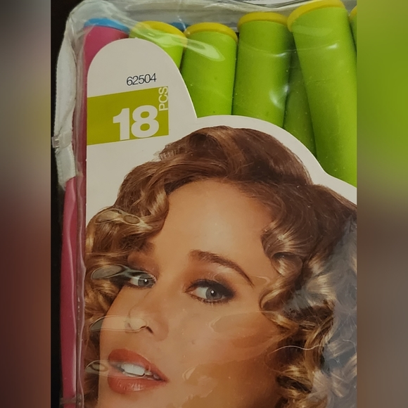 Conair Spiral Curls Flexible Rollers - set of 18 - Picture 4 of 5